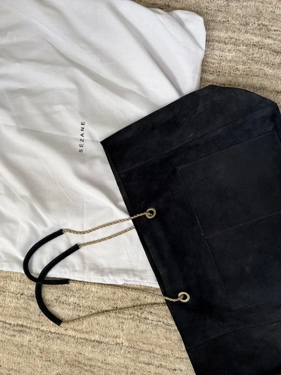 Sézane Gaby Suede Tote | Navy Blue | Gold Chain Strap | Large Bag w/ Dust Bag - Picture 7 of 7